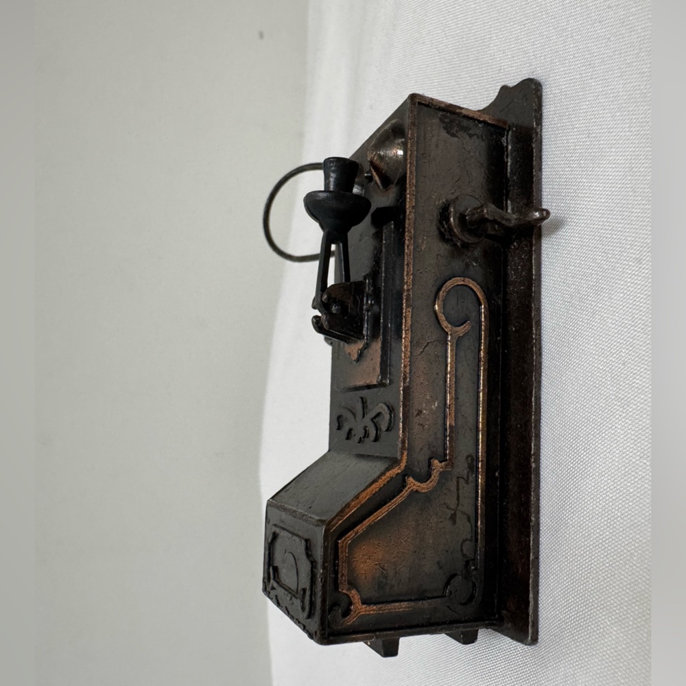 Vintage 1976 Durham Industries Die Cast Metal Miniature Telephone.